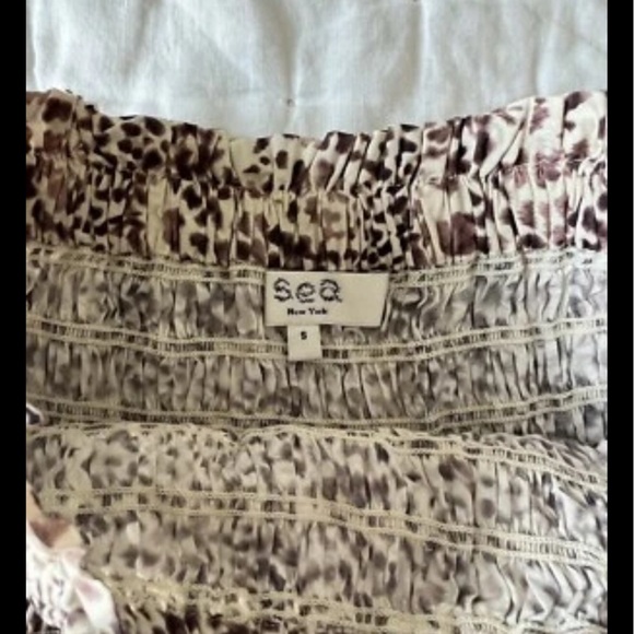 Leopard Print Mini Shorts - Picture 5 of 6
